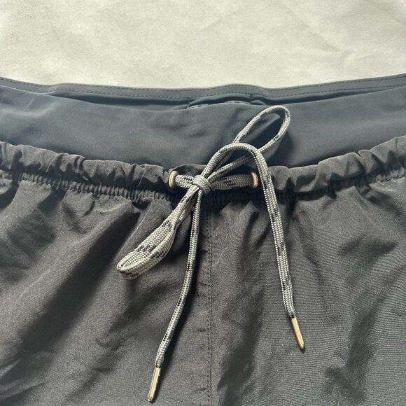 Wilfred Free Athletic Drawstring Shorts Size M - Picture 2 of 5